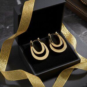 Minimalist U-Shaped Crescent Moon 🌙 Hoop Earrings - 316L Stainless Steel ✨